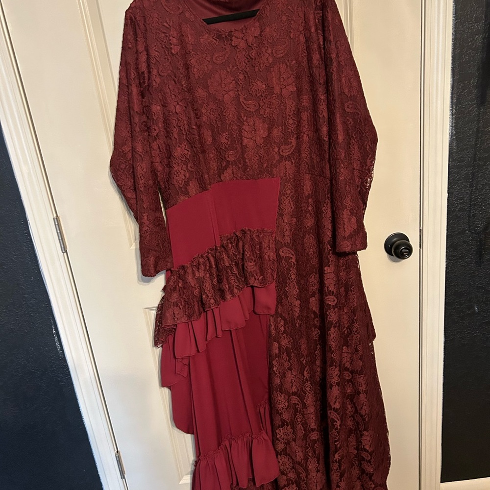 Boutique Burgundy Lace Ruffle Dress.  Size 3X